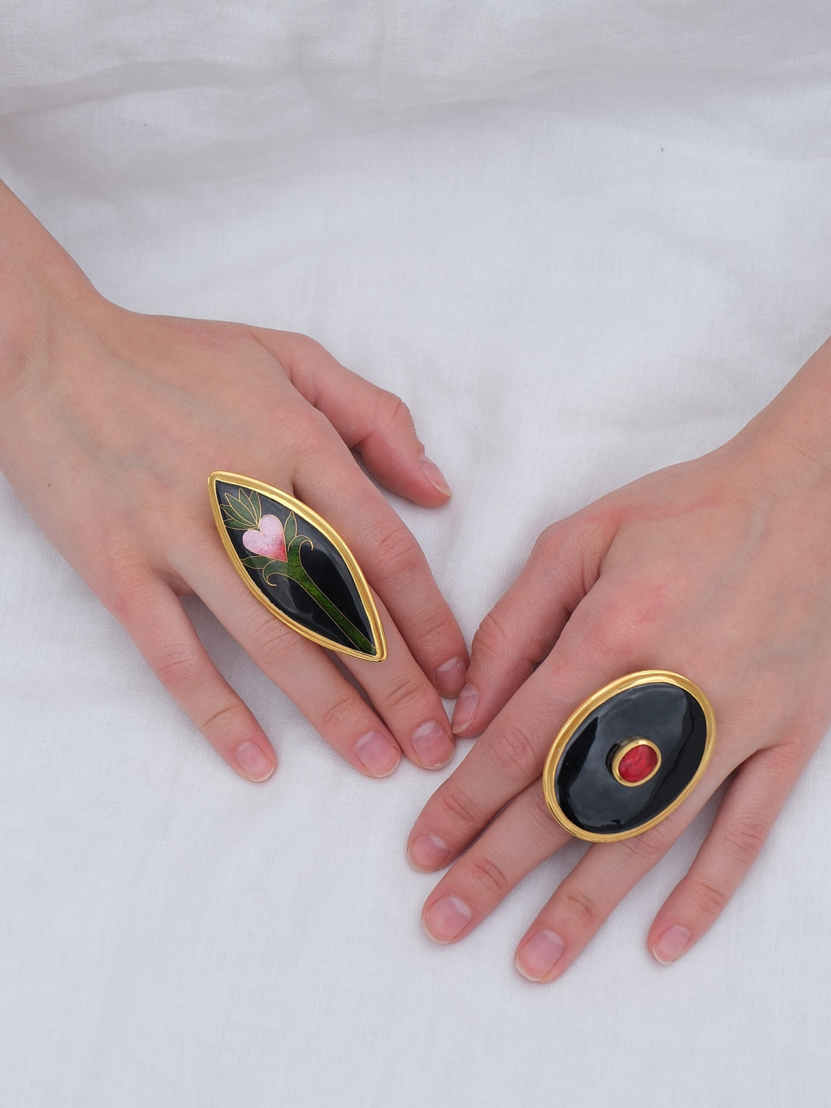 Black Ring With Pink Stone