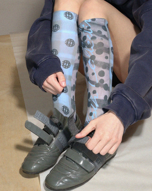 BUTTONS STOCKING