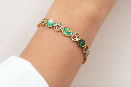 Bracelet with Enamel