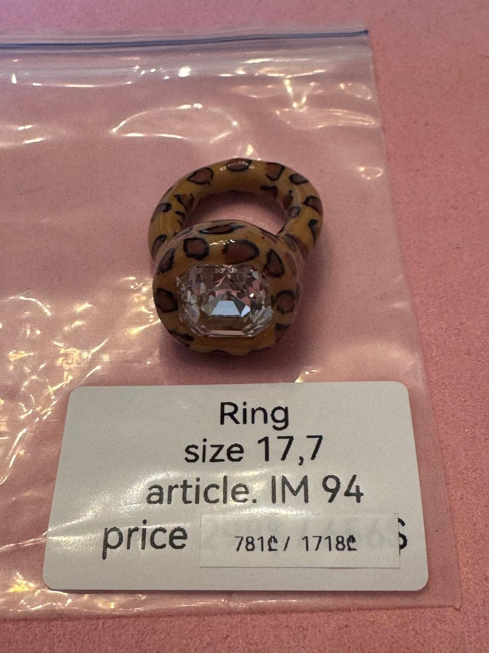 Lili archive leopard ring with different stones