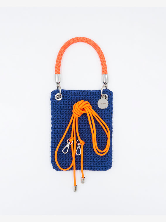 BLUE KNITTED T-BAG