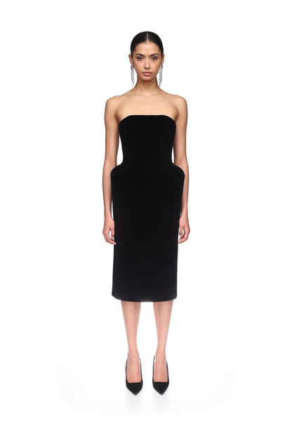 PADDED HIP DETAIL STRAPLESS MIDI VELVET DRESS