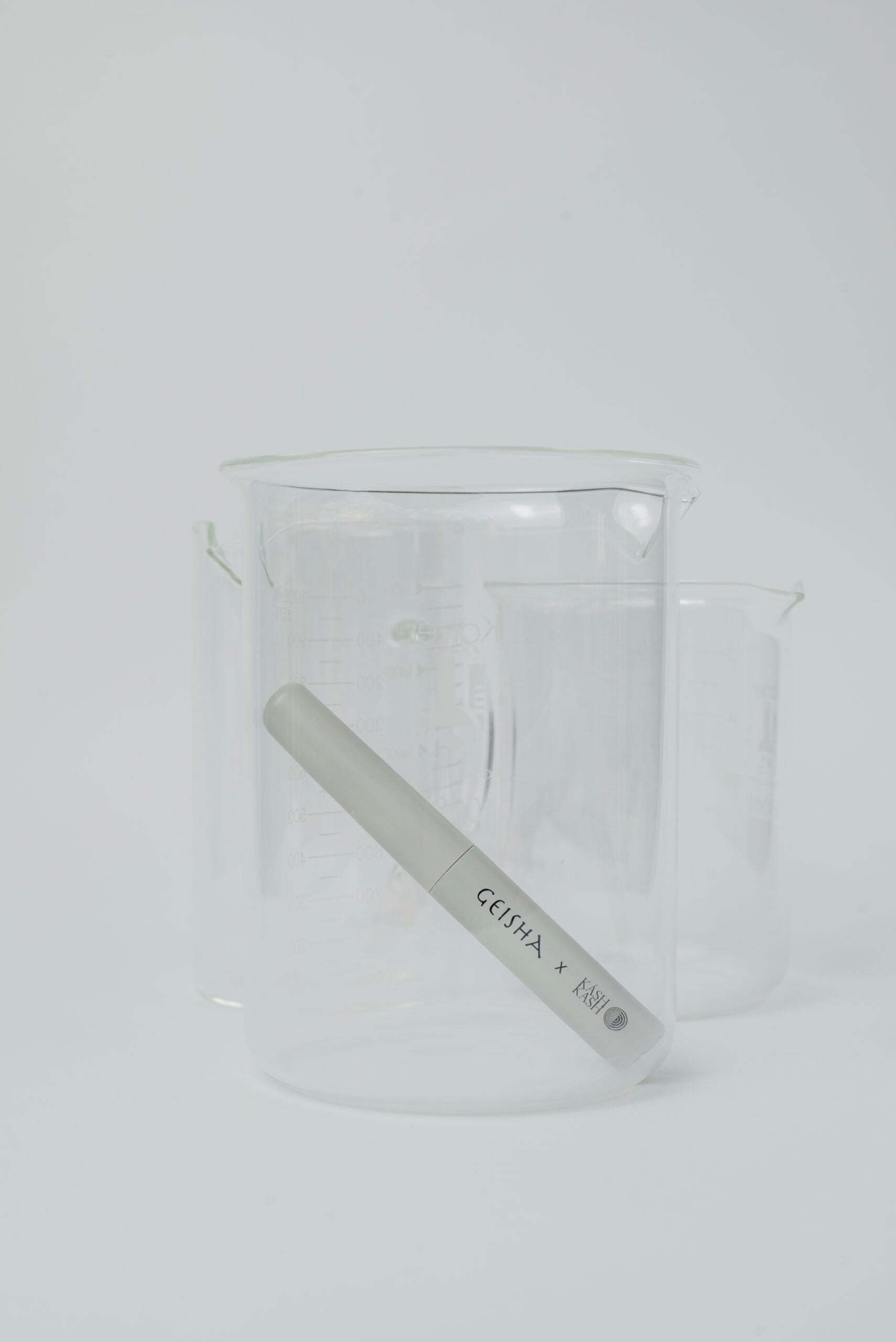Geisha x KÁSHKASH Brow Styling Gel