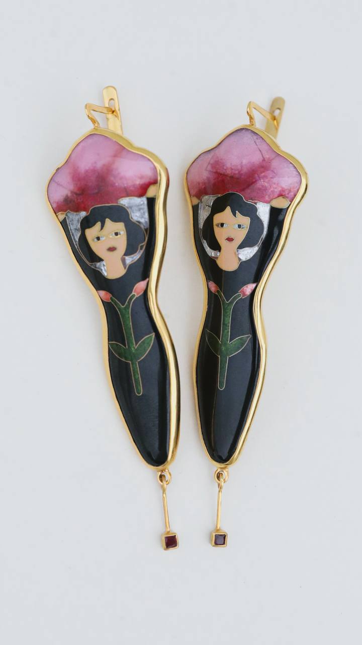 The Muse & Bloom Articulated Drops