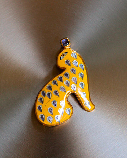 Gongli Yellow Leopard Brooch
