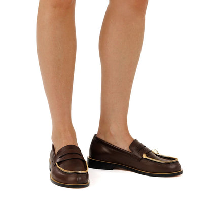 Grainy Brown leather mocassin