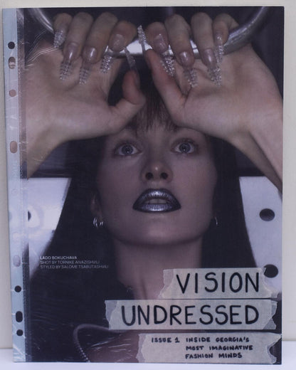 MAGAZINE "Vision Undressed"