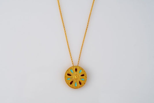 Round necklace with colorful details