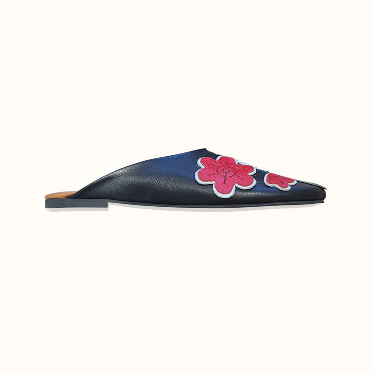 KOKOSHA MULES black