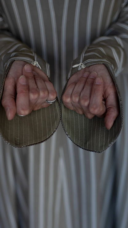 Samoseli pirveli akhalukhi shirt dress OLIVE stripes