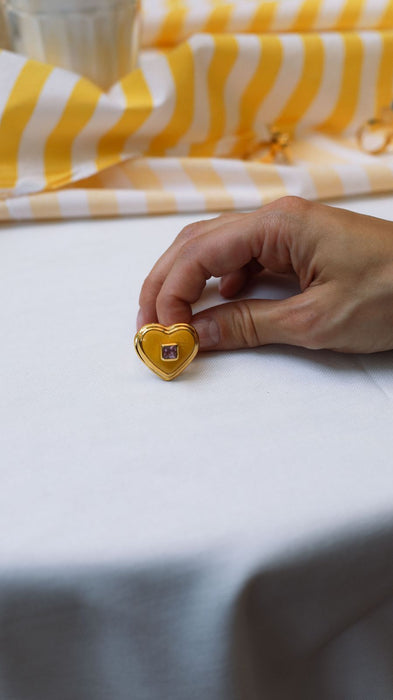 Golden Heart Elegance Ring