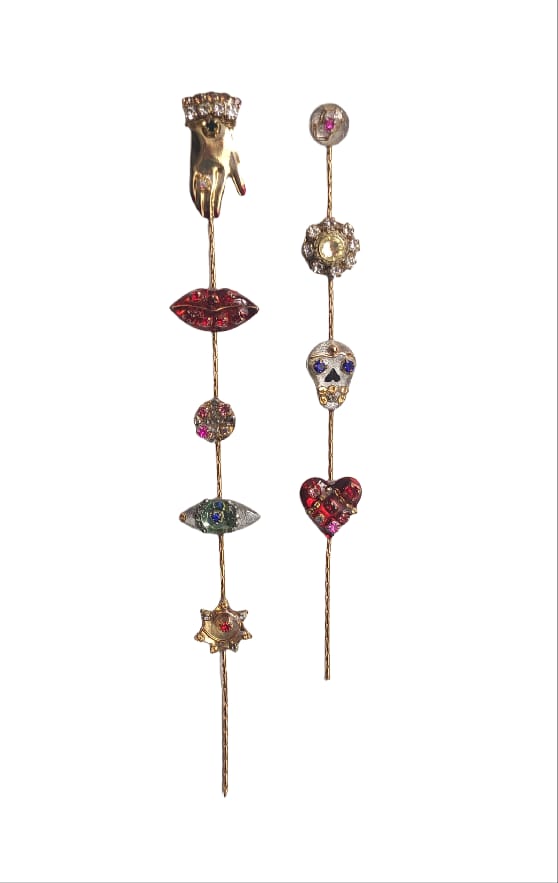 Hand earrings