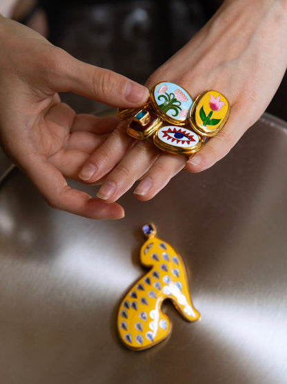 Gongli Yellow Leopard Brooch