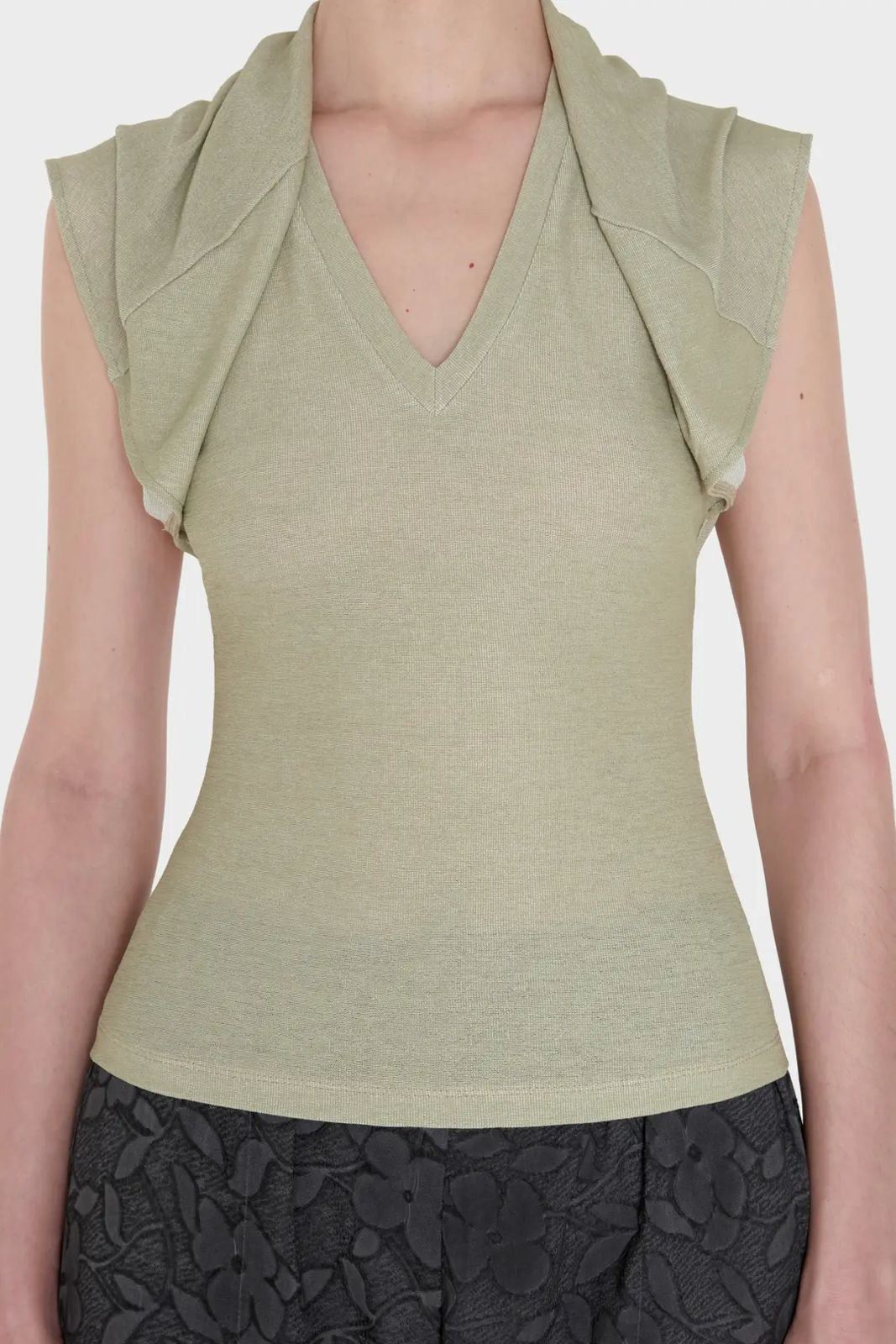 Scarf T- Shirt
