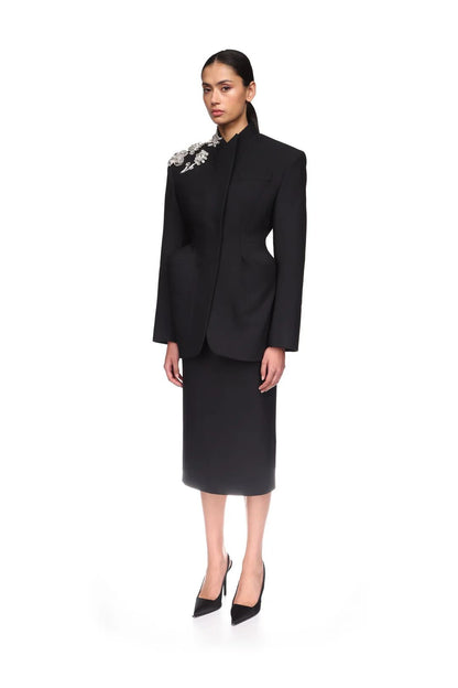 CRYSTAL BROOCH EMBR DETAIL HOURGLASS SHAPE JACKET