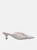 Pumps in light grey