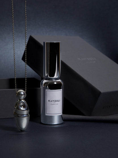 Kaveuli Perfume with Necklace