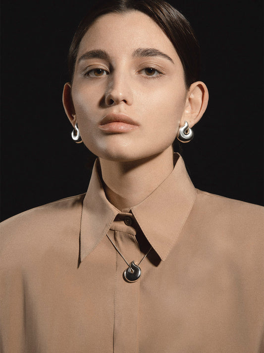 Soft flame silver earring